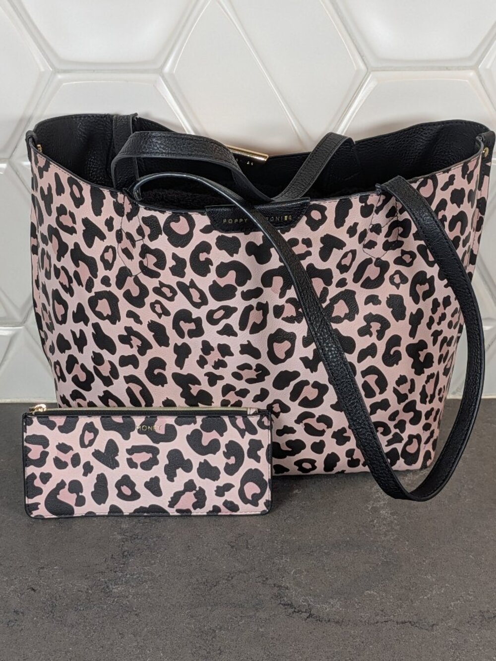 Poppy & Peonies Downtown Reversible Leopard Tote Bag + Wallet Pink Black Womens